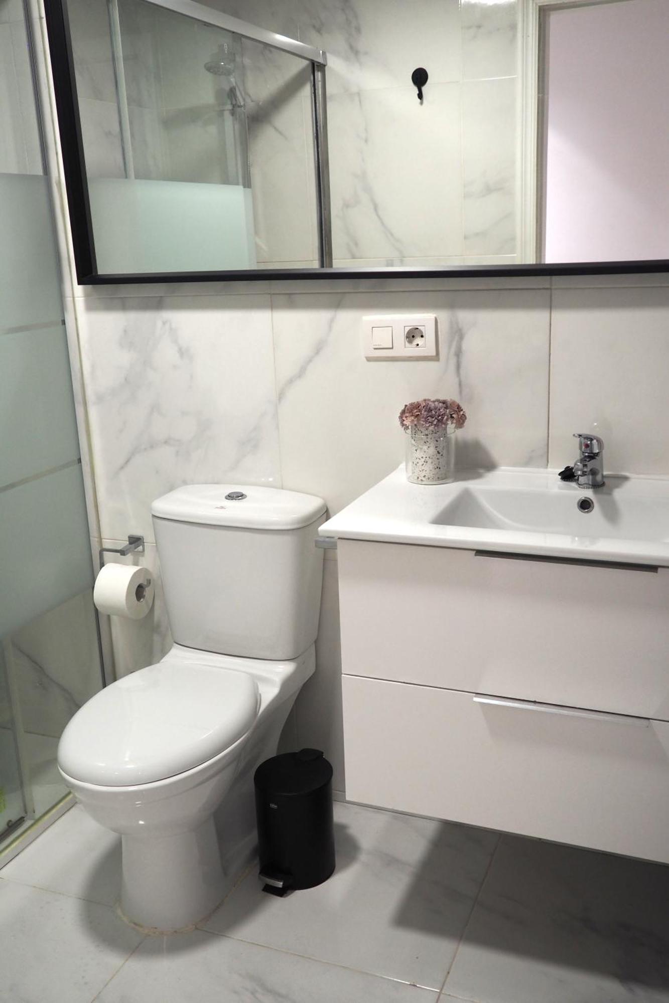 Moderno Apartamento Con Garaje Privado En El Centro De วิโก ภายนอก รูปภาพ