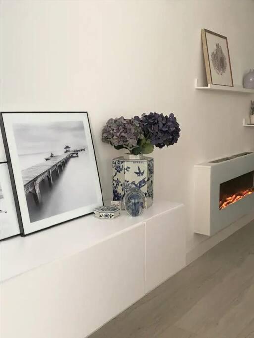 Moderno Apartamento Con Garaje Privado En El Centro De วิโก ภายนอก รูปภาพ