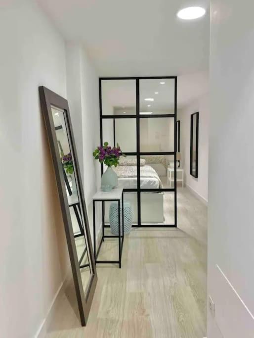 Moderno Apartamento Con Garaje Privado En El Centro De วิโก ภายนอก รูปภาพ