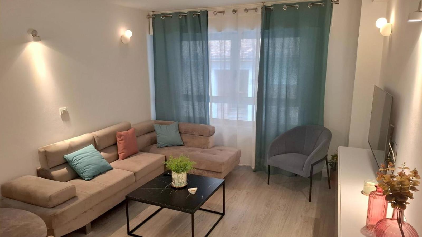 Moderno Apartamento Con Garaje Privado En El Centro De วิโก ภายนอก รูปภาพ