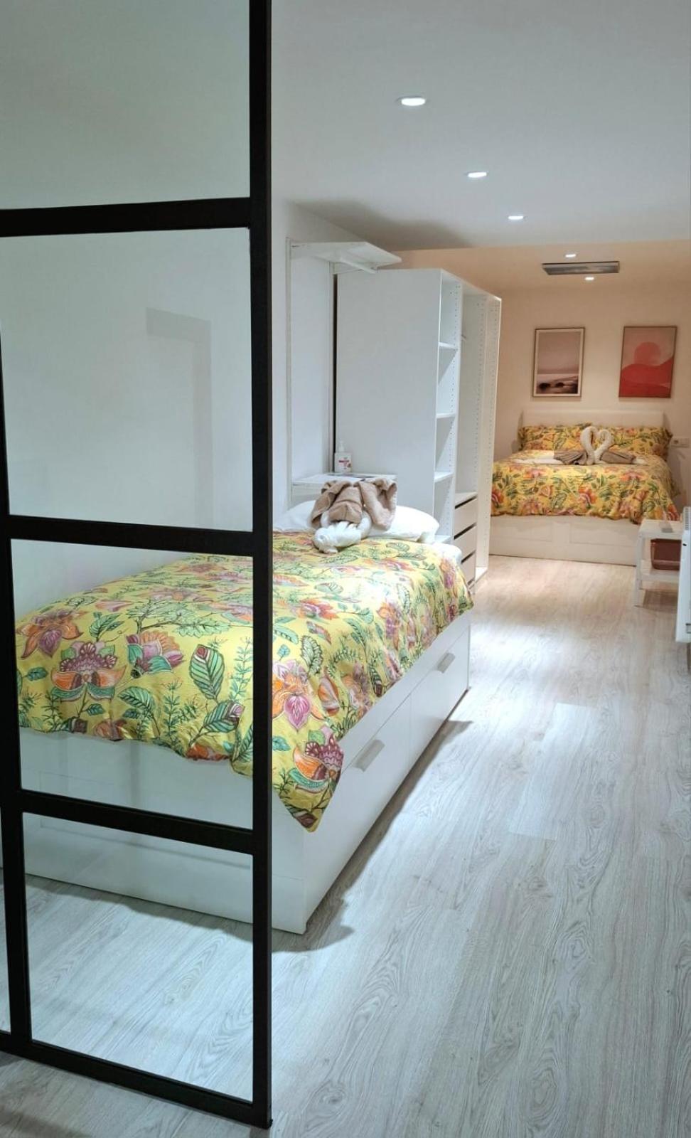 Moderno Apartamento Con Garaje Privado En El Centro De วิโก ภายนอก รูปภาพ