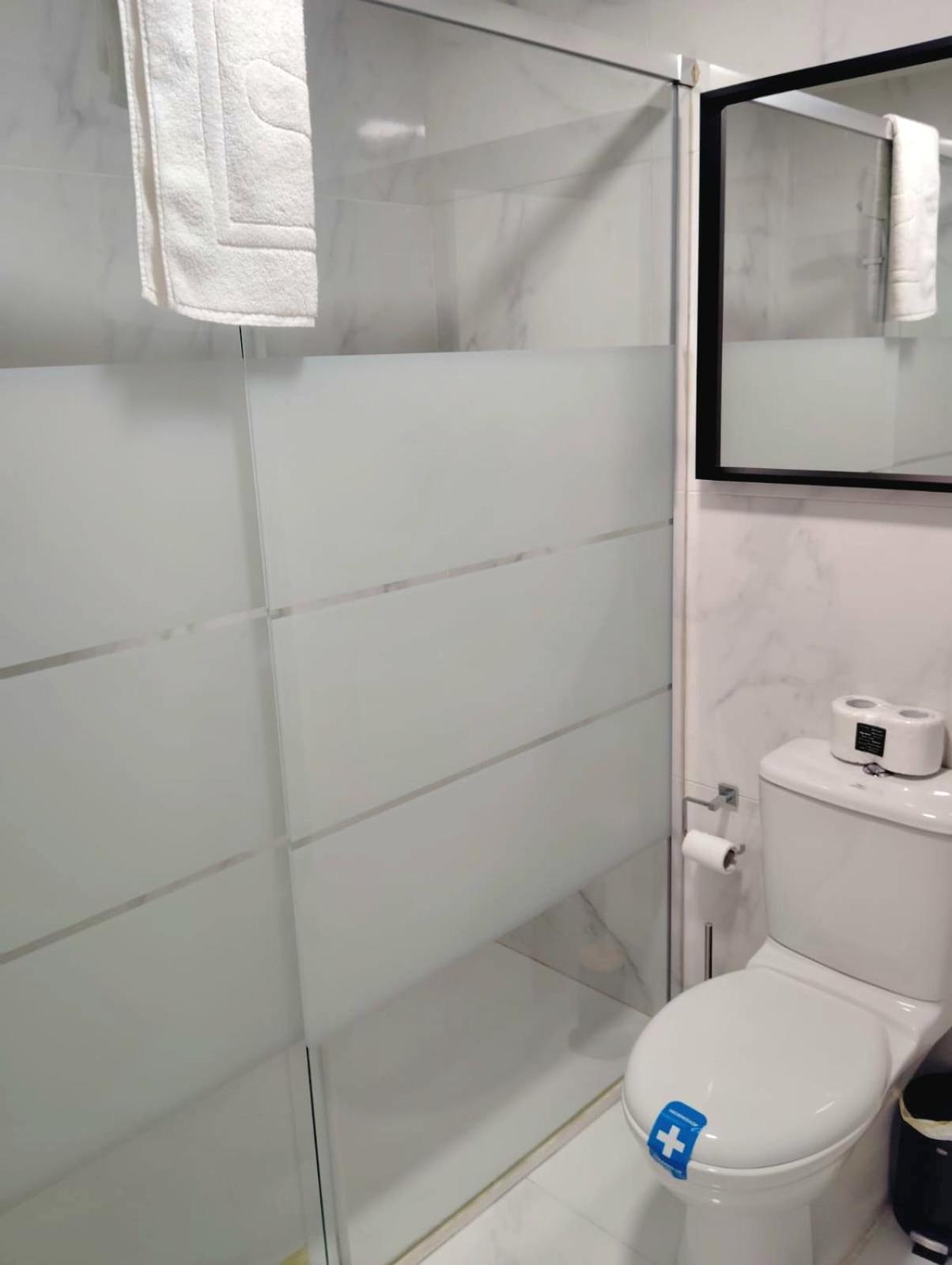 Moderno Apartamento Con Garaje Privado En El Centro De วิโก ภายนอก รูปภาพ